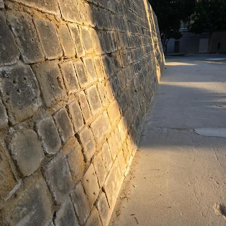 Martin アパートホテル 3*