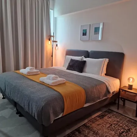 Martin Aparthotel *